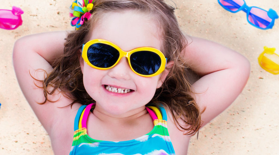 Top 4 Eyecare Tips for Summer Vacation